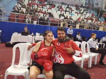 Aydınlı Yılmaz, Muaythai Avrupa üçüncüsü oldu
