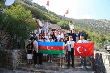 Azerbaycan heyeti, Denizli ve bölgenin doğal güzelliklerine hayran kaldı
