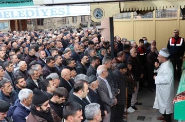 Bahçecik mahalle muhtarı Önal son yolculuğuna uğurlandı
