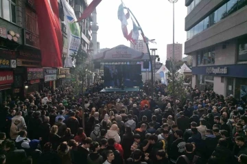 Bahçelievler Belediyesi yerli üretim olan &quot;Cumhuriyet&quot; isimli elektrikli tramvayı hizmete açtı
