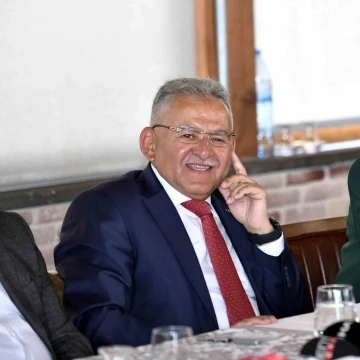 Bakan Akar ve Başkan Büyükkılıç’tan ’Ekmeğe Zam’ Açıklaması
