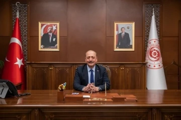 Bakan Bilgin: &quot;Temmuz ayında emeği koruyacak asgari ücret düzenlemesini devreye sokacağız&quot;
