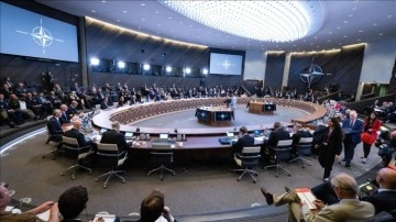 Bakan Güler, NATO Savunma Bakanları Toplantısı'nın ikinci gün oturumlarına katıldı