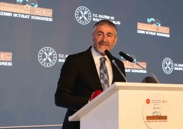 Bakan Nebati: “Otoparka dönüştürülen İzmir İktisat Kongresi’ni eski haline getirdik”
