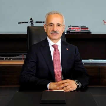 Bakan Uraloğlu: &quot;Rekorların kırıldığı bayram oldu&quot;
