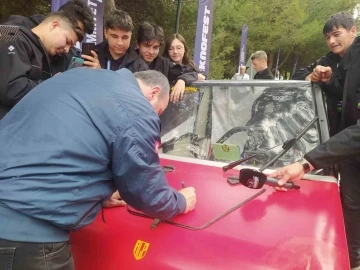 Bakan Varank’tan, &quot;Amasya’nın Togg&quot;una imza
