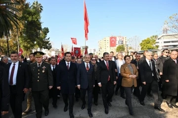 Bakan Yanık: &quot;Bizi senelerce yapay kamplaşmalarla ayırmaya, bölmeye çalıştılar&quot;
