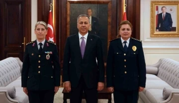 Bakan Yerlikaya: “Ülkemizin huzur ve güvenliğini kadın erkek el birliğiyle sağlamaya devam edeceğiz”
