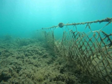 Balıkesir Büyükşehir, denizleri hayalet ağlardan arındırıyor
