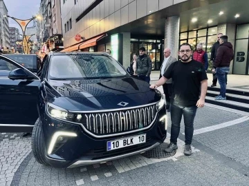 Balıkesir’de TOGG’a vatandaşlardan yoğun ilgi
