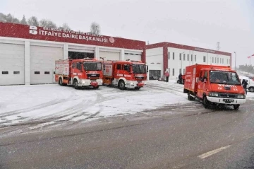 Balıkesir, depremin yaralarını sarmak için yola çıktı
