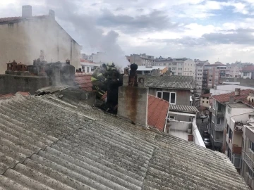 Bandırma’da baca yangını mahalleliyi korkuttu
