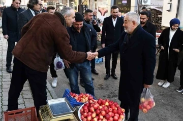 Başkan Başdeğirmen’e esnaftan destek
