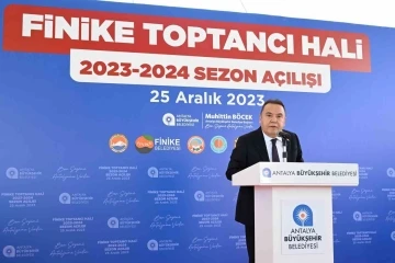 Başkan Böcek: &quot;Finike’mize 690 milyon TL’lik yatırım yaptık&quot;
