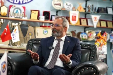 Başkan Bozdoğan: &quot;Siyaset ikinci adımda kalır, birinci adım Tarsus’un menfaatidir&quot;
