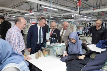 Başkan Büyükakın: &quot;Başka bir ligin oyuncusu haline gelen sanayicimiz var&quot;
