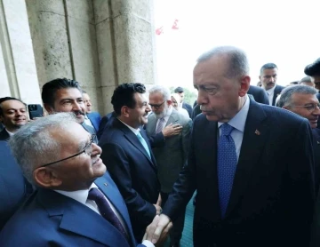 Başkan Büyükkılıç, Cumhurbaşkanı Erdoğan ile görüştü Kayserililere selamlarını iletti
