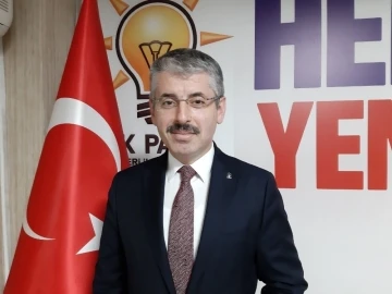 Başkan Çopuroğlu: &quot;Yeni yılın tüm insanlığa sağlık, huzur ve mutluluk getirmesini dilerim&quot;
