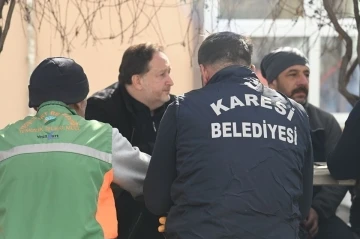 Başkan Orkan: “Balıkesir olarak depremzedelerin hizmetindeyiz”