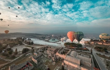 Başkan Örki; “Hierapolis’e ayrılan 1 milyarlık  bütçe kent turizmine büyük değer katacak”
