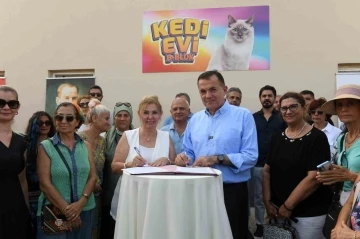 Başkan Özyiğit, Hayvan Hakları Tutum Belgesini imzaladı
