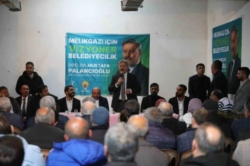 Başkan Palancıoğlu, 5 yılda yaptığı hizmetleri Battalgazi Mahalle halkı ile paylaştı
