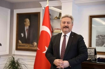 Başkan Palancıoğlu: &quot;Cumhuriyetimizin 100. yılı kutlu olsun&quot;
