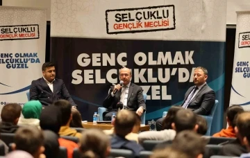 Başkan Pekyatırmacı: “Her zaman gençlerimizin, öğrencilerimizin yanındayız&quot;
