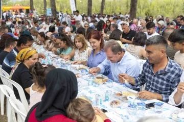 Başkan Seçer: &quot;Memleketimize hizmet eden taş üstüne taş koyan herkesi çok seviyoruz&quot;
