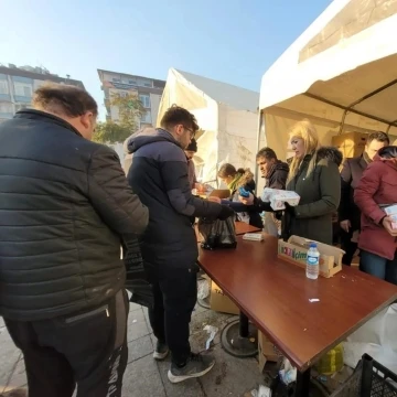 Başkan Şeniz Doğan deprem bölgesi Hatay’da
