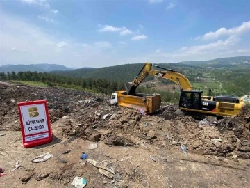 Başkan Yılmaz, vahşi depolamayı tarihe gömüyor
