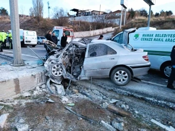 Ankara'da feci kaza: Aynı aileden 3 kişi öldü, 1 bebek ağır yaralı