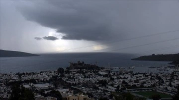 Batı Akdeniz ile Balıkesir ve Çanakkale için kuvvetli yağış uyarısı