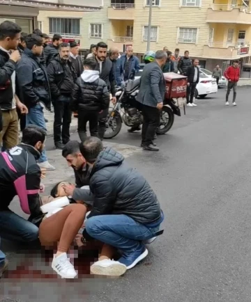 Genç kadın sokak ortasında bıçaklandı