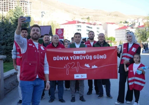 Bayburt’ta ‘Dünya Yürüyüş Günü’ dolayısıyla  yürüyüş yapıldı
