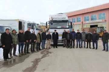 Bayburt’tan deprem bölgesine yardımlar sürüyor
