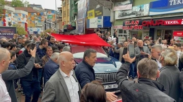 Belediye Togg’u beğenen halka hakaret etti
