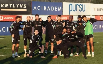 Beşiktaş'ta Kasımpaşa mesaisi sürüyor