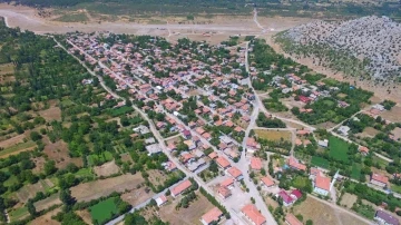 Beyşehir Kurucuova Mahallesi Doğanşehir Kurucuova Mahallesini kardeş köy ilan etti
