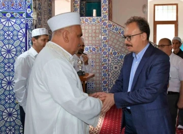 Bilecik Şerifpaşa Camii’nde Saç-ı Şerif ziyarete açıldı
