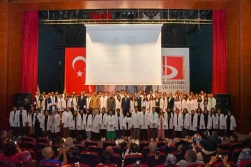 Bilecik Şeyh Edebali Üniversitesi Tıp Fakültesi’nde beyaz önlükler giyildi
