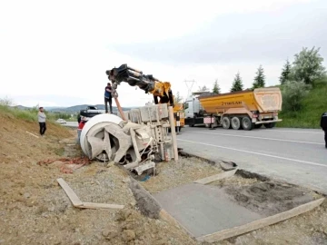 Bilecik’te beton mikserinin devrilmesi sonucu 1 kişi yaralandı
