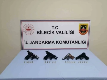 Bilecik’te kaçak silah ticaretine suçüstü
