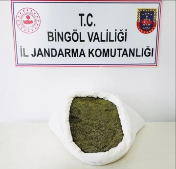 Bingöl’de 17 kilo esrar ele geçirildi
