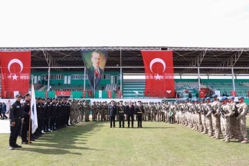 Bingöl’de Cumhuriyetin 100. yılı coşkuyla kutlandı
