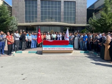 Bisikletle işe giderken kamyonetin çarptığı hemşireye son görev
