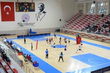 ’Bizim Kızlar’ çeyrek finalde Besni Gençlik Spor Kulübü’nü 3-0 yendi
