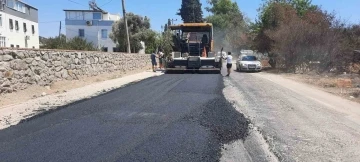 Bodrum Turgutreis’te sıcak asfalt çalışması başladı
