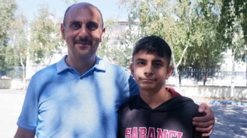 Boğulmaktan son anda kurtulan Yusuf: &quot;Öğretmenime can borçluyum, o benim kahramanım&quot;
