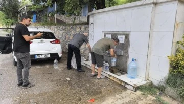Bursa'da köylüler yabancılardan bıktı çeşmelerinden su almak isteyenler için kartlı sistem başlattı 